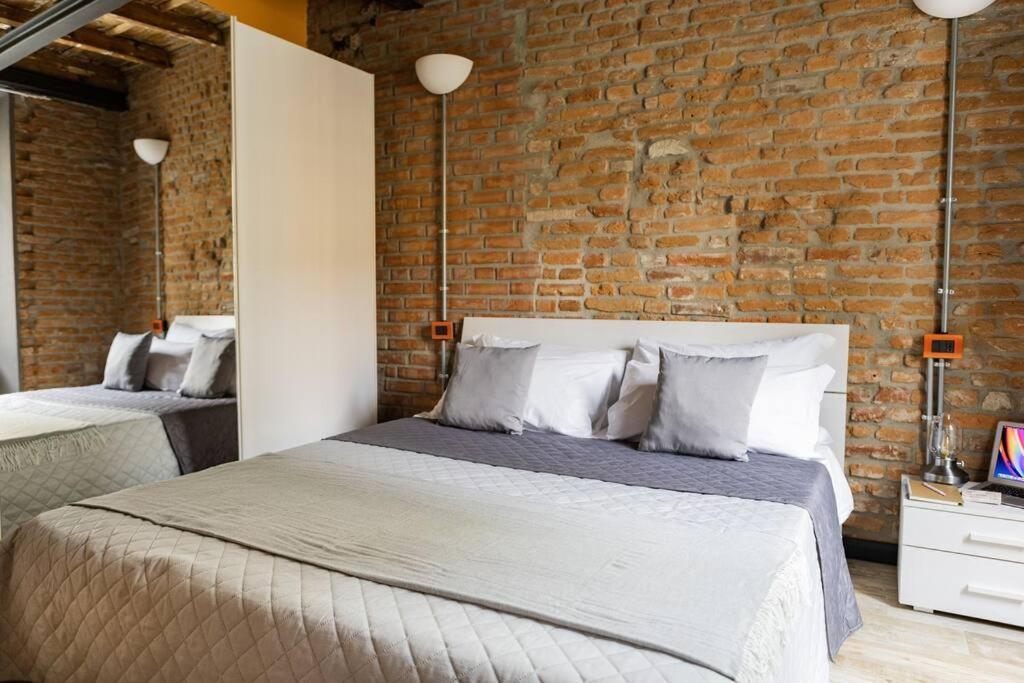 Canonica Brick Apartment Milan Extérieur photo