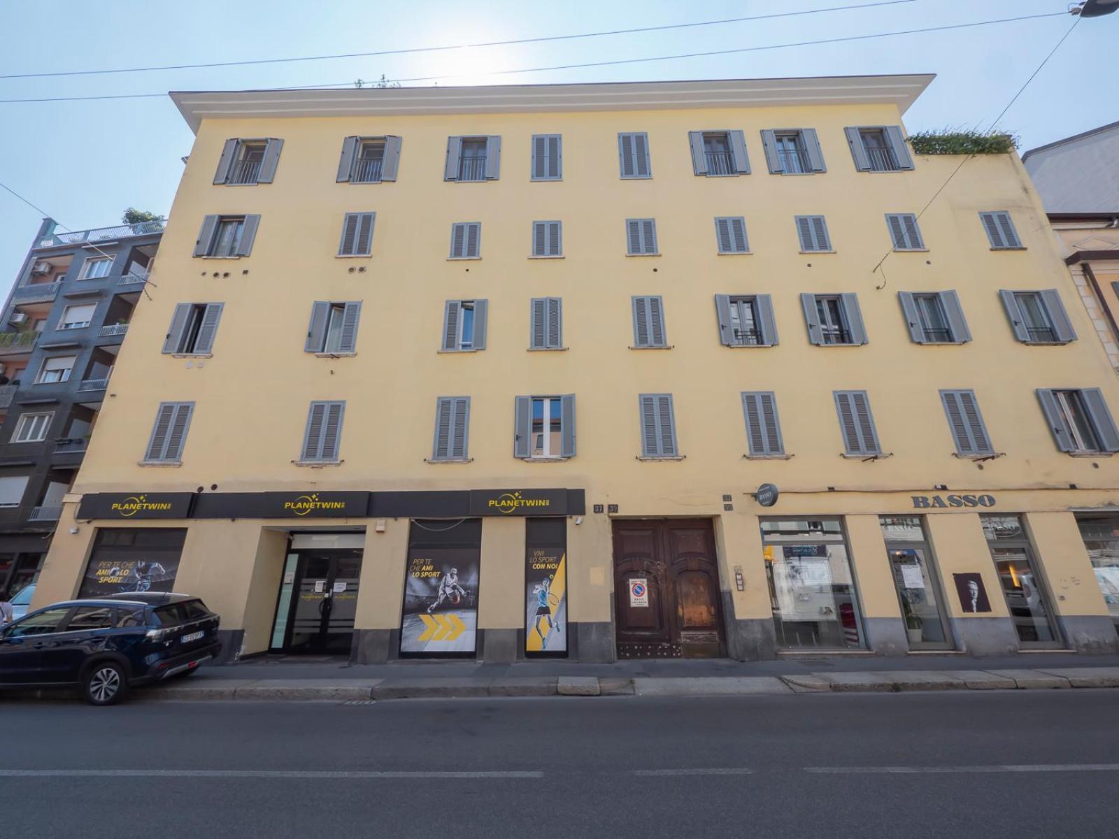 Canonica Brick Apartment Milan Extérieur photo